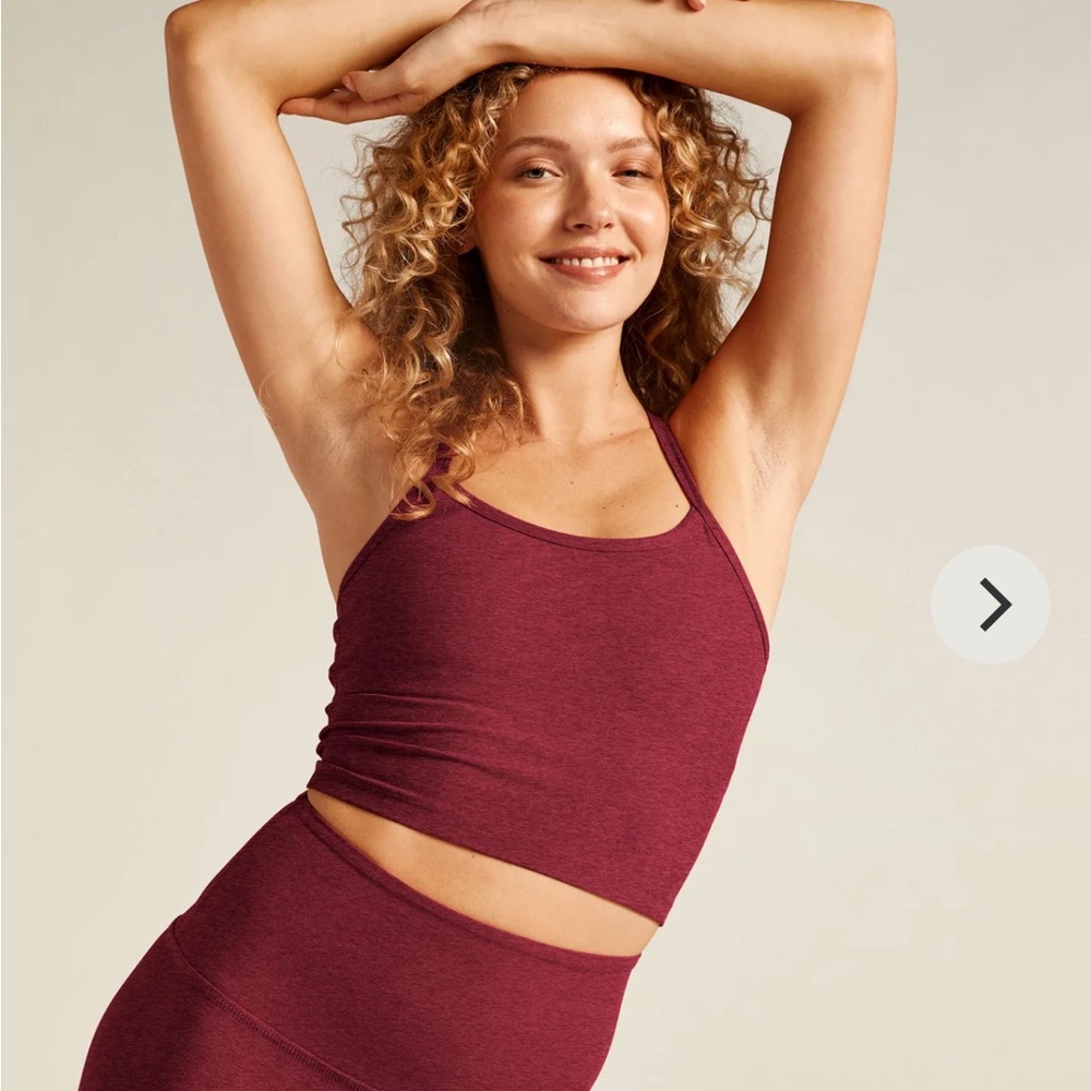 Beyond Yoga Red Sports Bra Seamless Stretchy Comfort